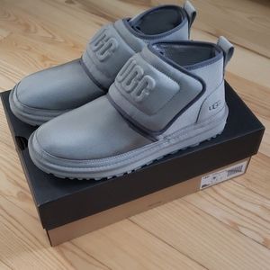 UGG Neumel molded logo boots, new in box